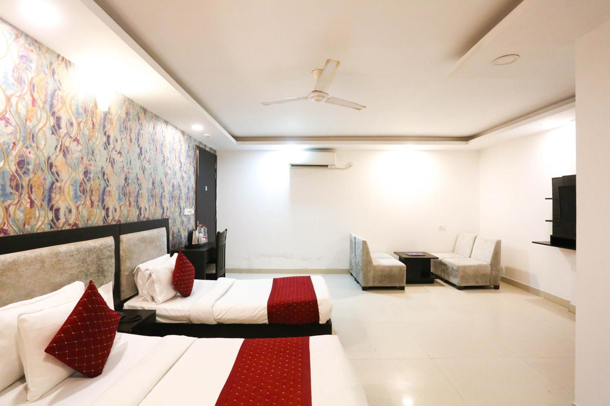Hotel Aashiyana New Delhi Nova Deli Exterior foto