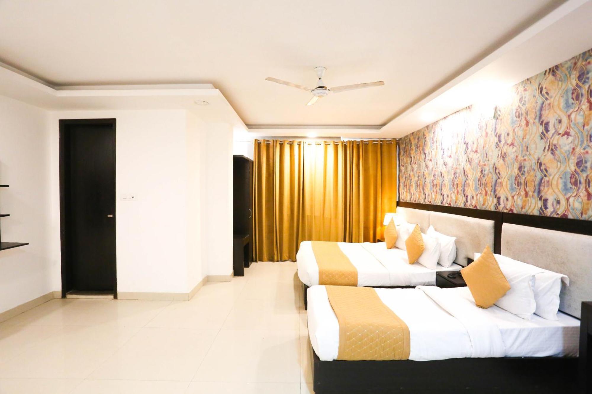 Hotel Aashiyana New Delhi Nova Deli Exterior foto
