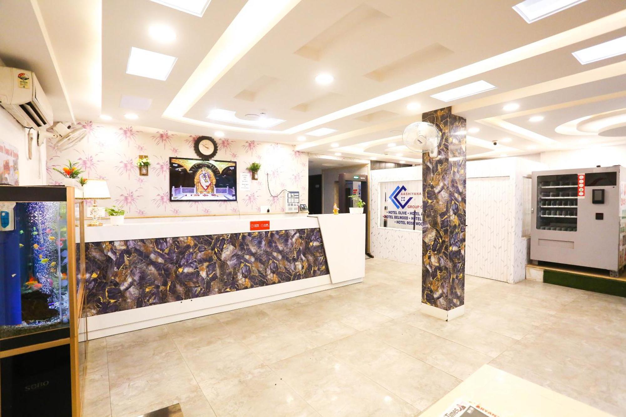 Hotel Aashiyana New Delhi Nova Deli Exterior foto